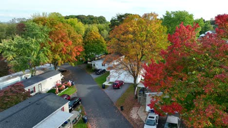 Vivienda-Asequible-En-El-Noreste-De-EE.UU.-Durante-El-Otoño.