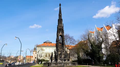 Kranner-Brunnen-Prag-Im-Park-Des-Nationalen-Erwachens-Prag