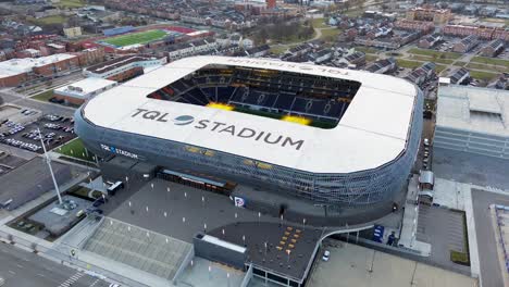 TQL-Stadion,-Cincinnati,-Ohio,-Heimat-Des-FC-Cincinnati,-Luftdrohne-Für-Fußball-Und-Fußballmannschaft