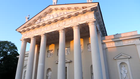 Establishing-tilt-up-Cathedral-Bascilica-of-St-Stanislaus-and-St-Ladislaus-historic-column-entrance-in-Vilnius