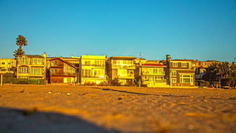 Manhattan-beach-typical-American-homes-California-people-walking-timelapse