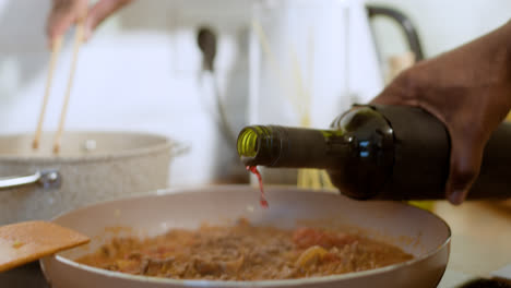 People-cooking-dinner