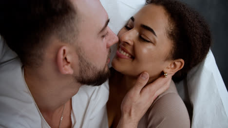 Lovely-couple-in-the-bedroom