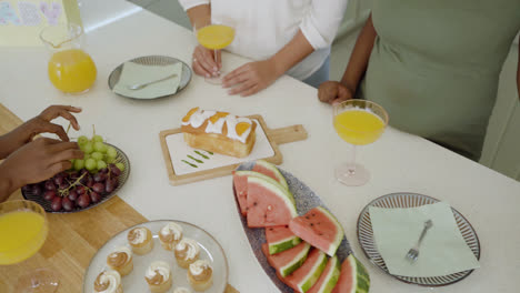 Comida-En-La-Mesa