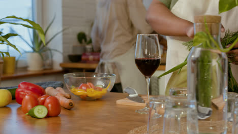 People-preparing-dinner