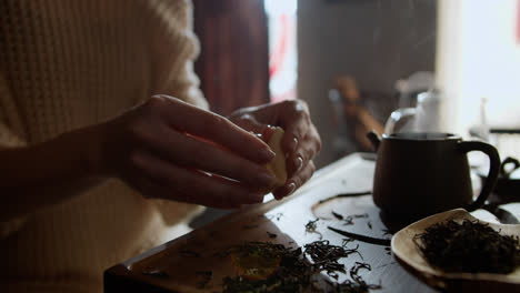 Herbs-and-teapot-on-the-table