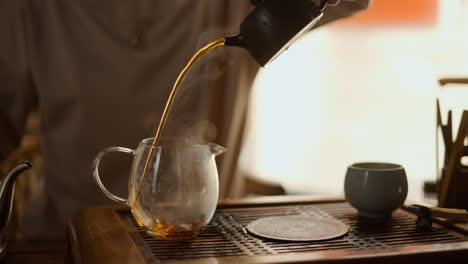 Woman-pouring-liquids