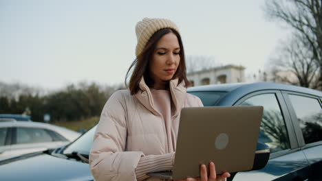 Woman-sitting-outside-the-vehicle