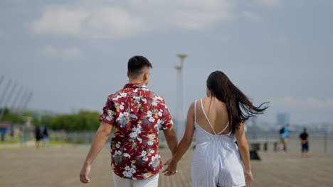 Couple-walking-together