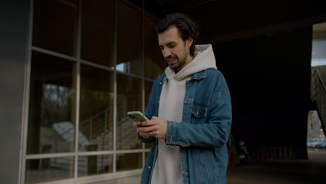 Man-walking-on-the-street