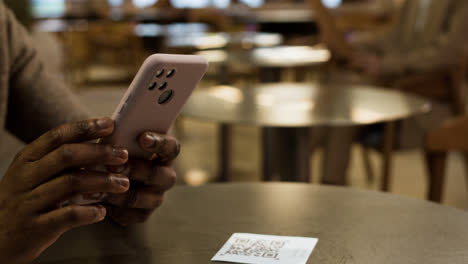 Man-sitting-at-the-restaurant