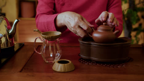 Asian-tea-master