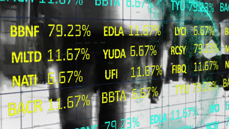 Statistische-Datenverarbeitung-Und-Globus-Dreht-Sich-Gegen-Menschen,-Die-Auf-Der-Straße-Gehen