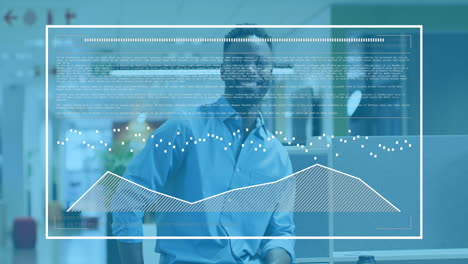 Animación-Del-Procesamiento-De-Datos-Estadísticos-Contra-El-Retrato-De-Un-Hombre-Afroamericano-Sonriendo-En-La-Oficina