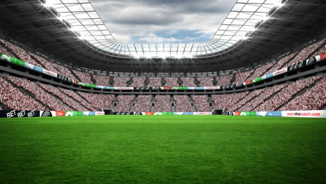 Blick-Auf-Ein-Rugbystadion-Bei-Bewölktem-Wetter