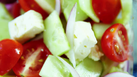 Fresh-vegetables-in-plastic-container