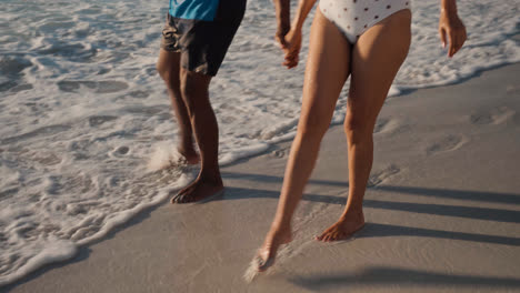 Pareja-En-La-Playa