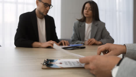 Businesspeople-in-a-meeting