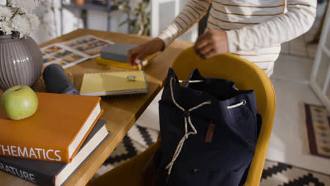 Kid-getting-ready-for-school