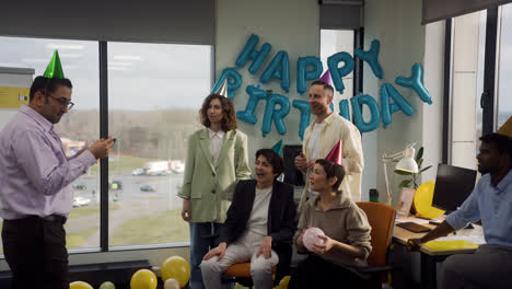 Birthday-party-at-the-office