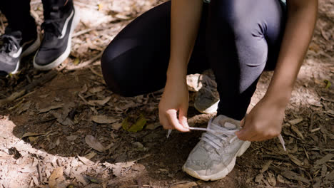 Entrenamiento-En-Pareja-Al-Aire-Libre