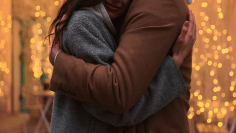 Couple-hugging-outside