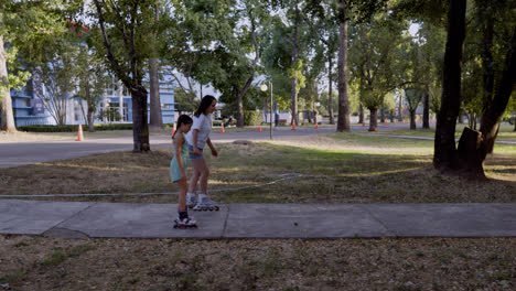 Mom-and-daughter-on-roller-skates