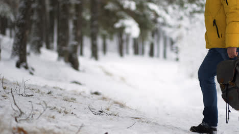 Fotograf-Auf-Dem-Schnee