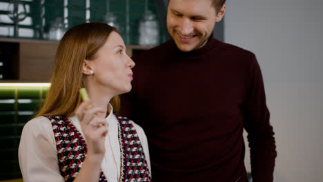 A-couple-cooking-together