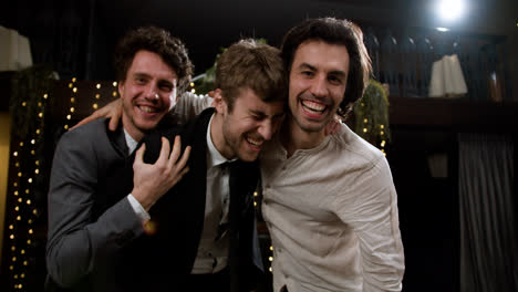 Groom-with-friends