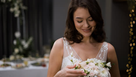 Bride-with-bouquet