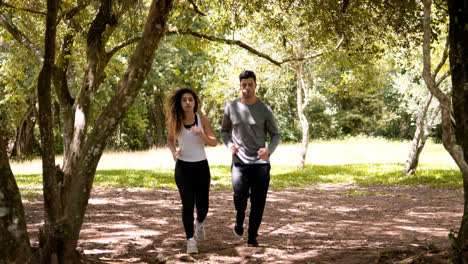 Pareja-Entrenando-Juntos