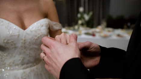 Wedding-hands