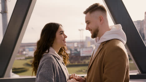 Couple-hugging-outside