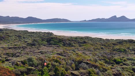 Hermoso-Paisaje-De-La-Isla-Paradisíaca-De-Mason-Bay,-Isla-Stewart