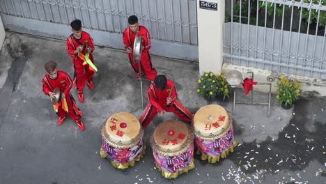 View-of-drummer-and-percussionists