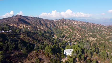 Drone-shot-of-Mt-Lee-in-Los-Angeles,-California
