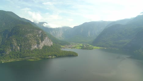 Panoramic-View-As-Seen-From-Hallstatt-Skywalk