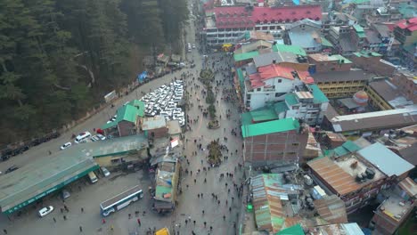 Aerial-view-Citi-of-Manali-Landscape,-Himachal-Pradesh,-India