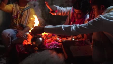 Artículos-Para-El-Ritual-Indio-Yajna.