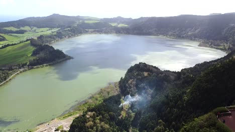 Drone-aerial-view-of-Furnas-lake-in-Sao-Miguel-viewpoint