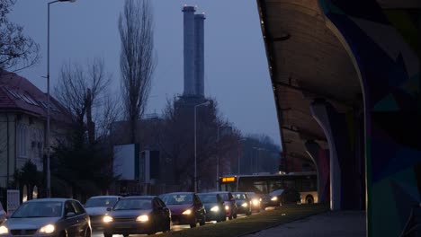 Starker-Verkehr-Zu-Früher-Stunde