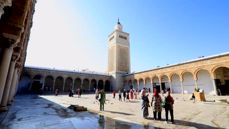 Inside-the-Muslim-grounds-of-Al-Zaytuna-Mosque,-also-known-as-Ez-Zitouna-Mosque,