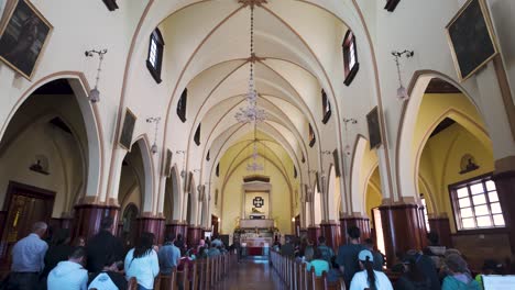 Santuario-Colonial-De-Monserrate-Interior,-Bogotá-Colombia