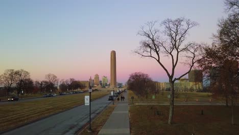 Kansas-City,-Missouri,-05-January-2018-–-Aerial-drone-footage-of-WW1-Museum-in-KCMO-at-Dusk