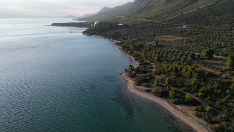 Península-De-Eubea:-Material-De-Archivo-Aéreo-De-La-Belleza-Costera-De-Grecia