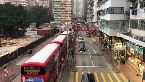 Carreteras-Muy-Transitadas-En-El-Centro-De-Hong-Kong.-12.01.24