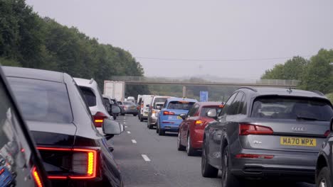 Verkehrsstau-POV-Auf-Der-M25-In-London