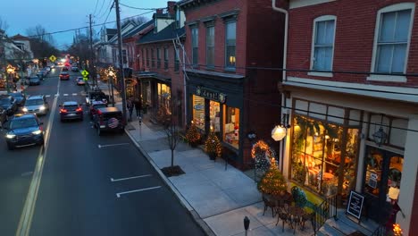 Small-town-in-USA-decorated-with-warm-Christmas-lights