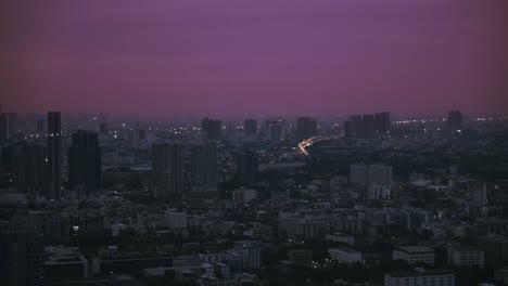 Timelapse-Del-Horizonte-De-Bangkok,-El-Cielo-Rosado-Se-Convierte-En-Noche